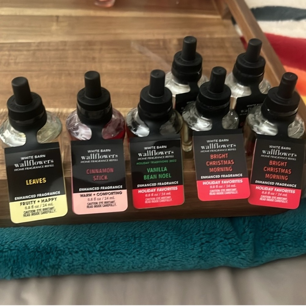 White Barn Wallflowers Fragrance Collection with Black Caps